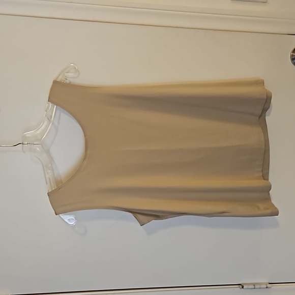 NWT Chicos Microfiber Tank Tan Size 2 = 12/14 Large - Picture 7 of 7